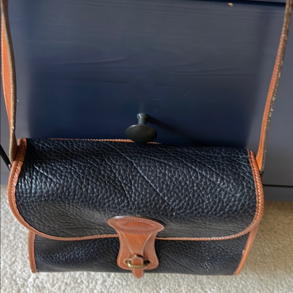 Classic Vintage Dooney & Bourke  Black and Brown Leather Bag - Picture 2 of 8